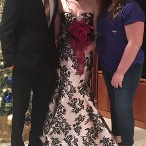 Prom gown